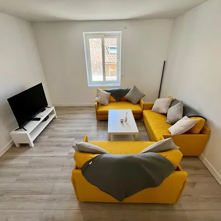 Apartment Spacieux T3 - 5 Personnes - Poitiers