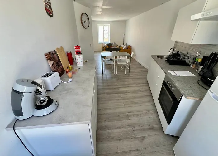 Spacieux T3 - 5 Personnes - Poitiers